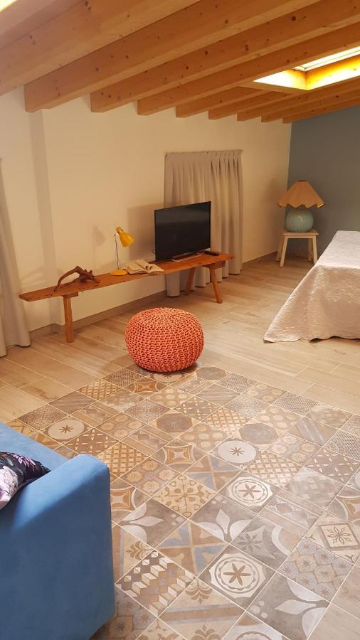 Toson D'Oro Bed & Breakfast Sabbioneta Bagian luar foto