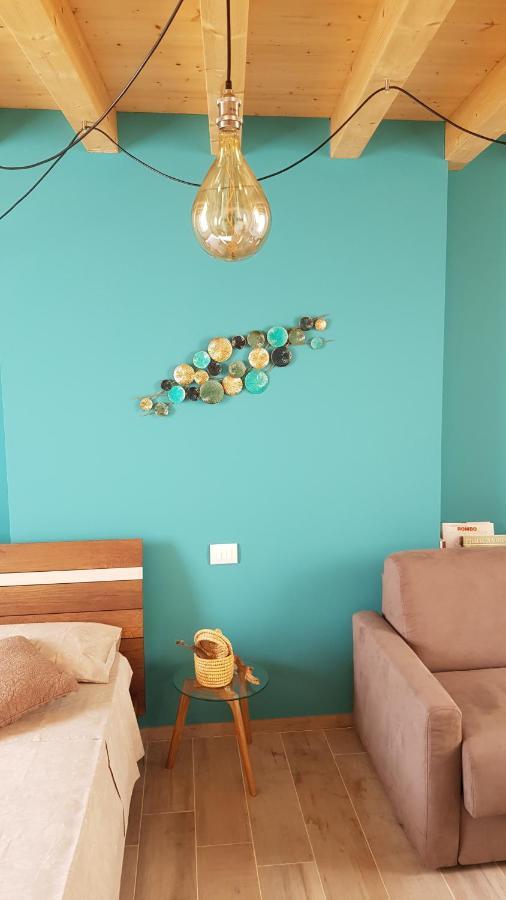 Toson D'Oro Bed & Breakfast Sabbioneta Bagian luar foto